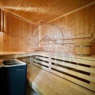 hauseigene Sauna im EG