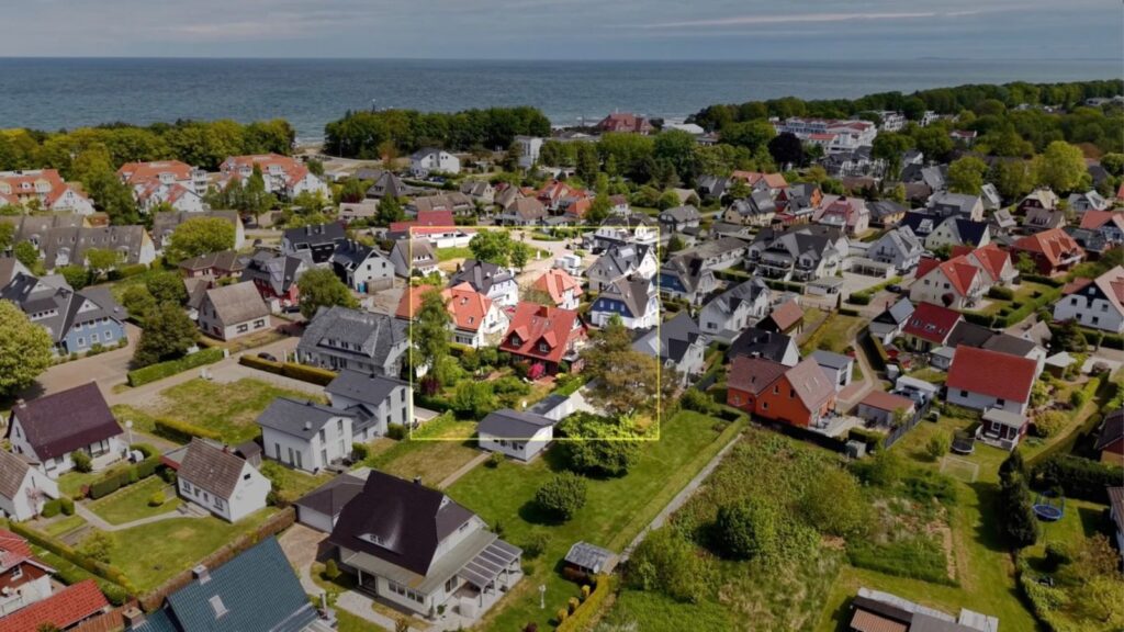 Haushälfte Drohnenansicht
