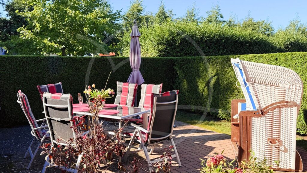 grehn-terrasse-eingegruent