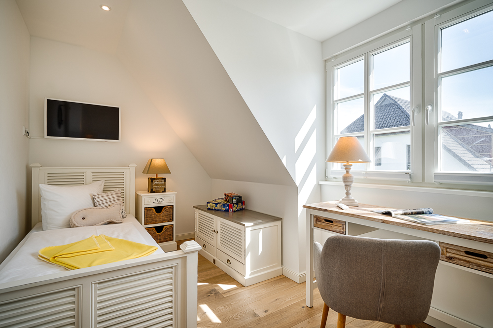 2. Schlafzimmer